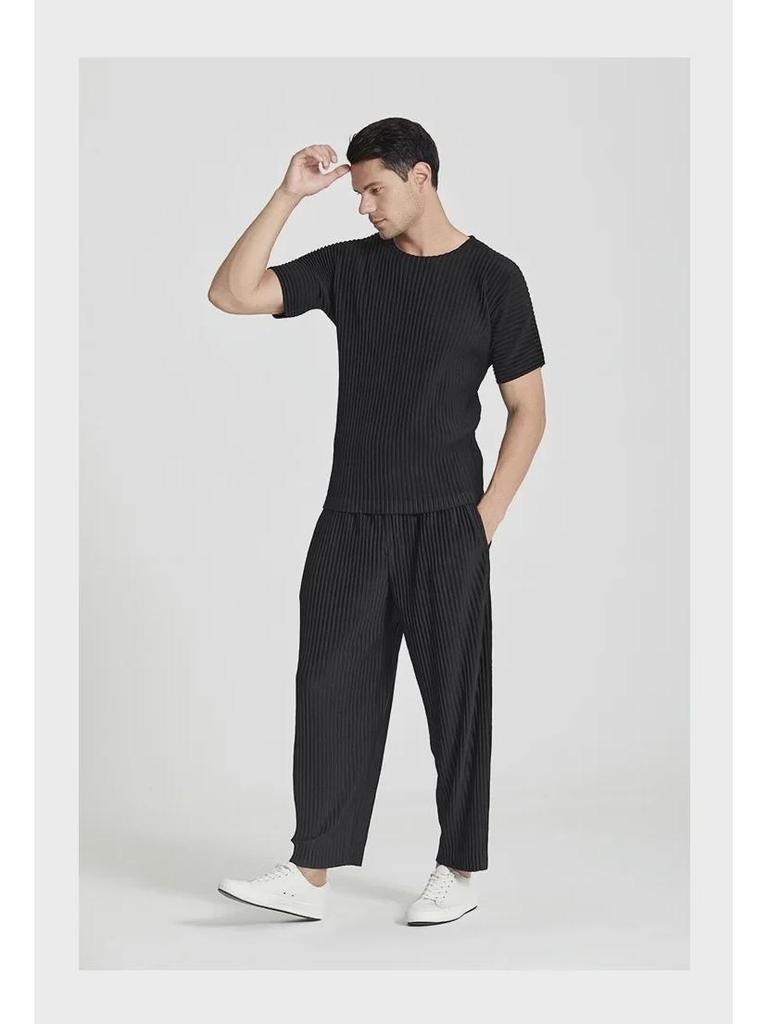 Miyake Men's Pleated Summer Loose-Fit Nine-Point Carrot Pants with Elastic Waist in Japanese Style - JF149.