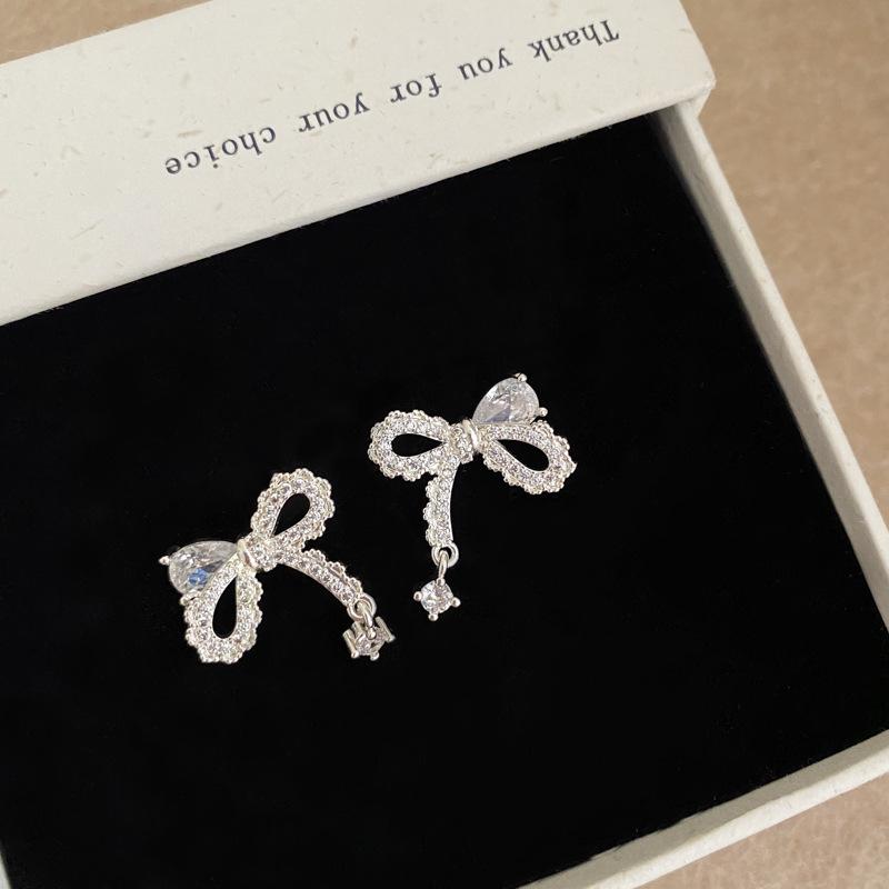 Elegant Zircon Bow & Pearl Stud Earrings - Silver Needle Style for Women