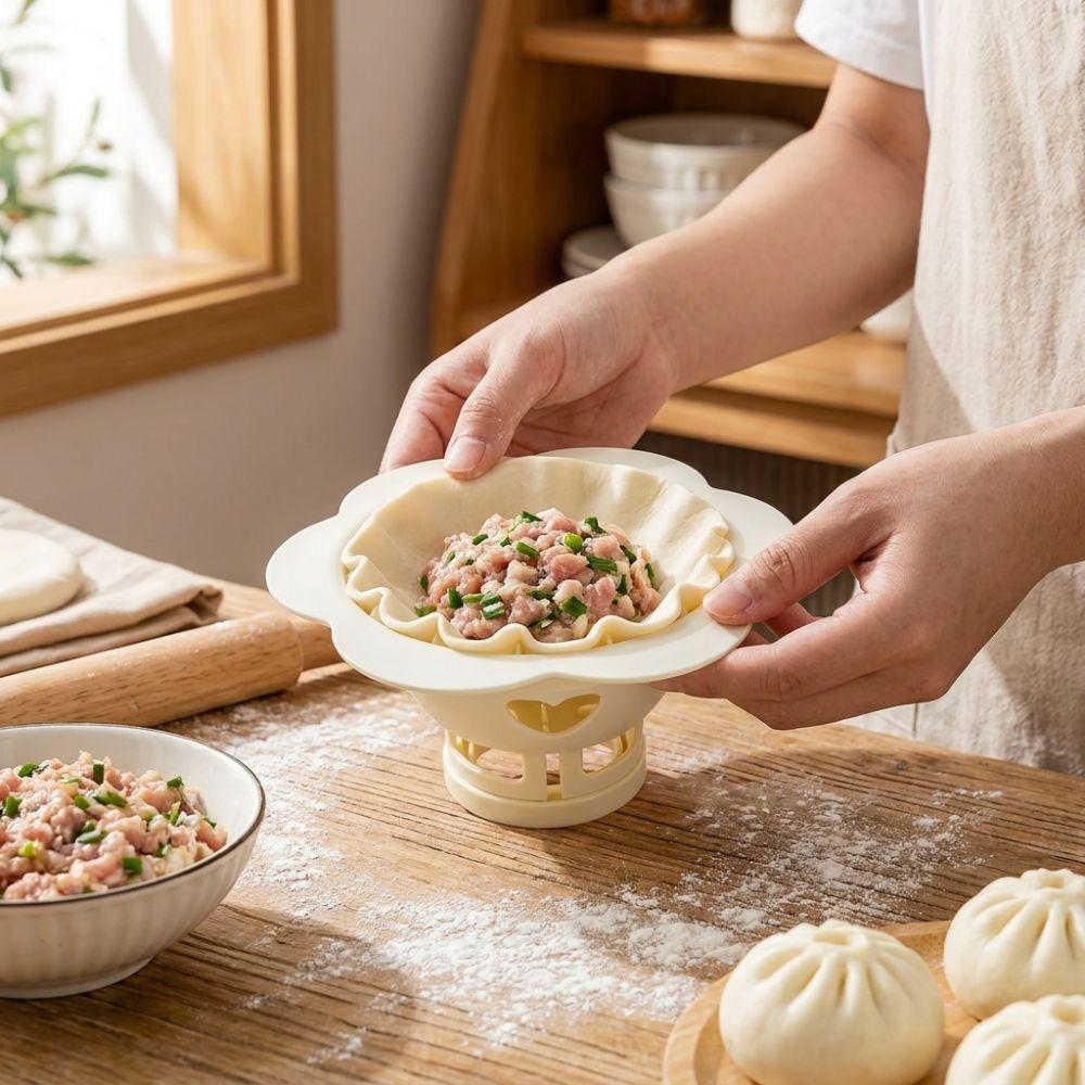 Non-stick Flower Dumpling Mold Plastic DIY Pastry Press Baozi Maker Mold Breakfast Bun Making
