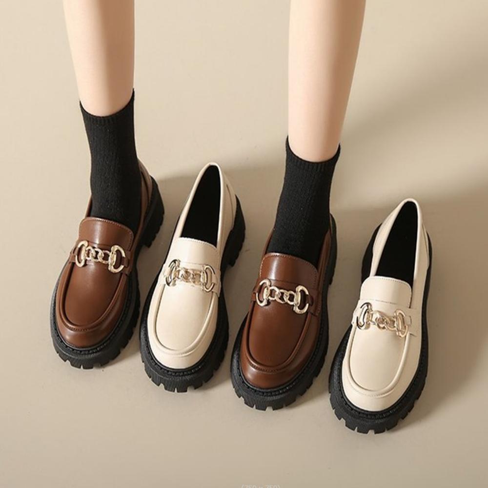 2024 Women Spring New Black Platform Flats Shoes Women Loafers Slip on Boat Shoes Metal Designer Casual Leather Oxfords
