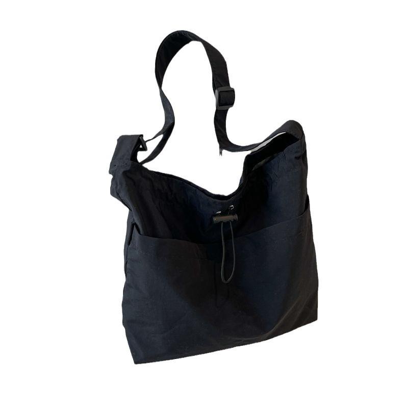 Shoulder Bag for Women  Large Capacity Casual Canvas Bag New Style Tote Bag for College Students Commuting Crossbody Bag for Women