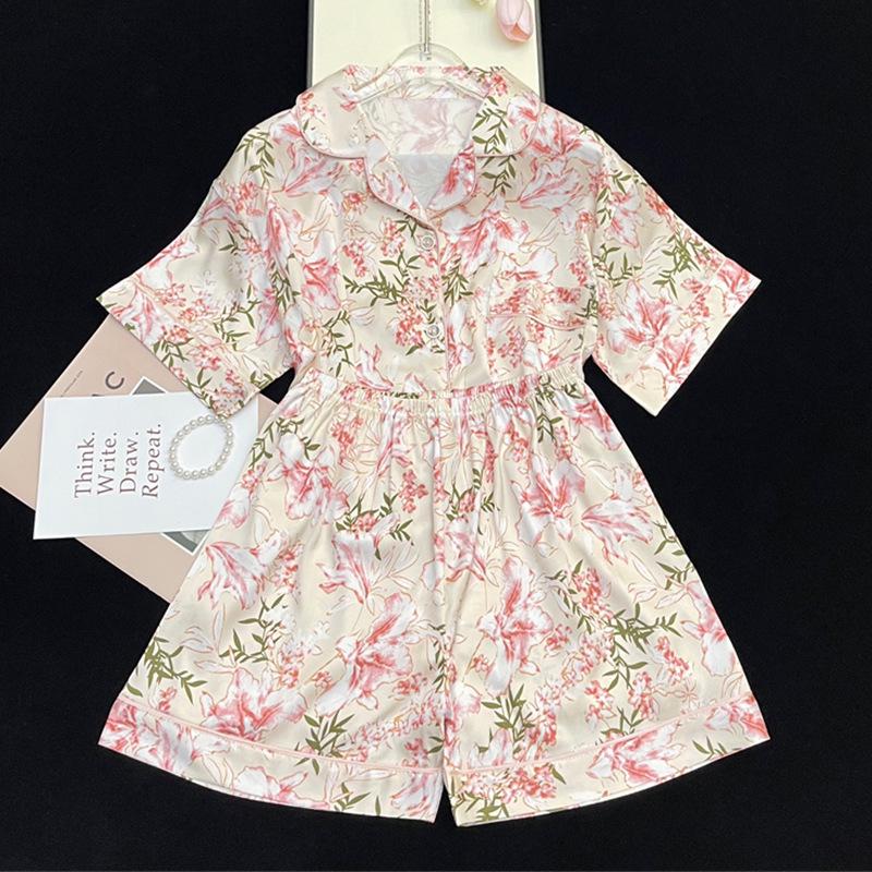 

Sweet Style Lace Trim Two-Piece Set: Short Sleeve Top & Shorts for Indoors or Outdoors L [100-115 lbs]