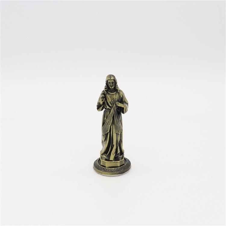 Vintage Designs Standing Maria Figurine Antique Metal Religous Figure Sculpture Miniature Ornament Spiritual Decoration