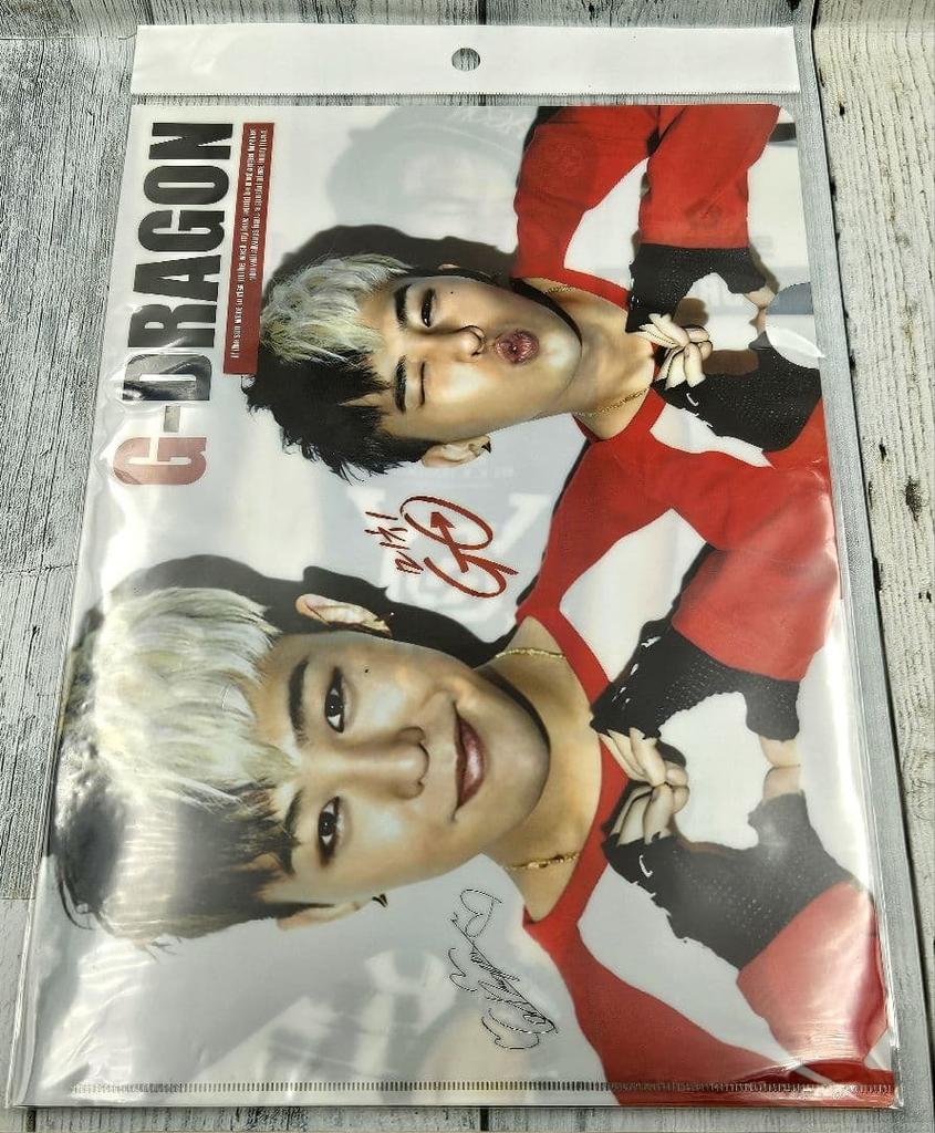 [USED] W KOREA Magazine Jiyeon Cover Clear File & Sticker BIGBANG3