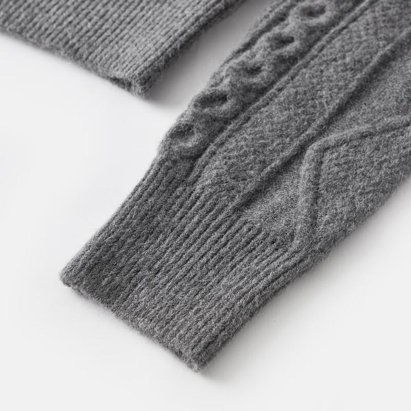 Autumn Water Yi Ren Women's Doll Collar Knitted Sweater