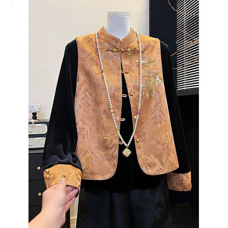 Women s New Embroidered Chinese-Style Velvet Vest with Frog Button - Two-Piece Spring Set 4XL (130-145 lbs)