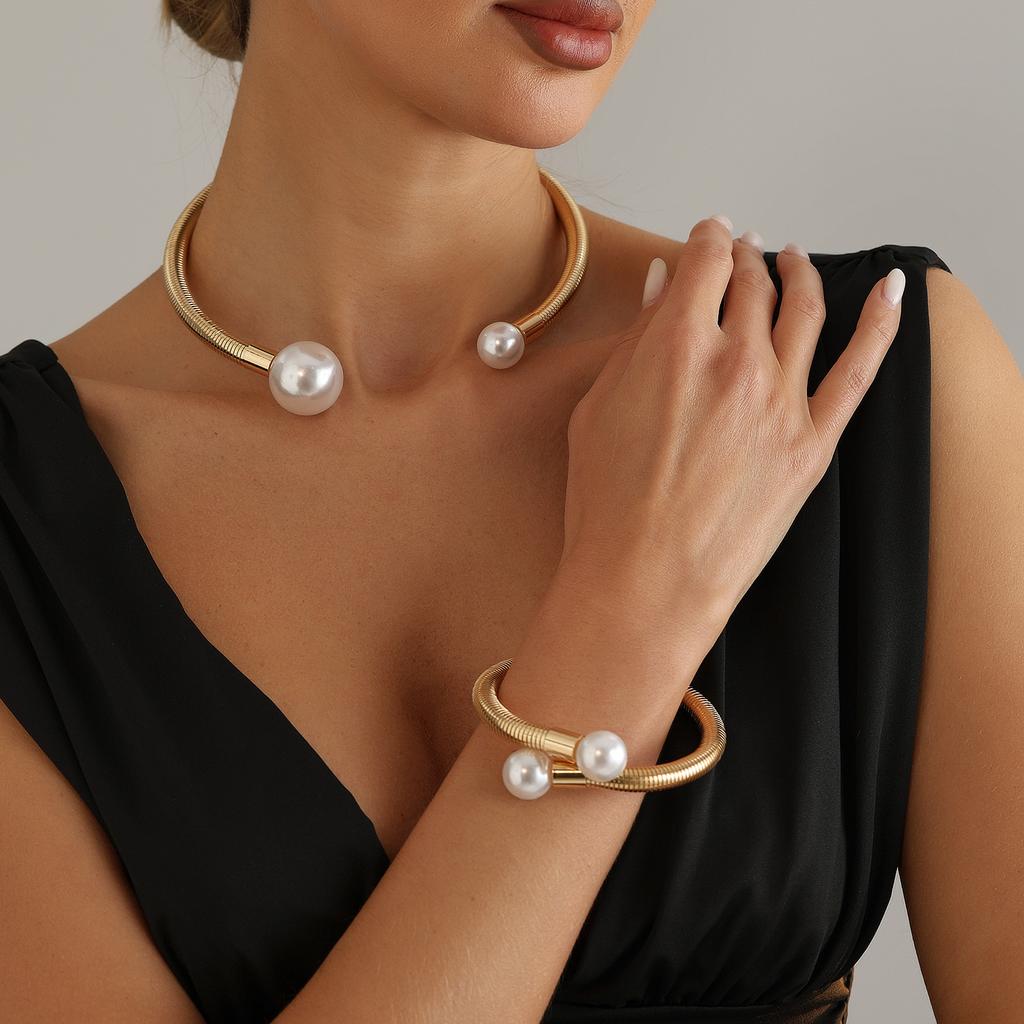 Winylowy Choker z Łańcuszka Kości Węża z Perłami, Przesadny Podwójny Perłowy Design Luksusowy Choker