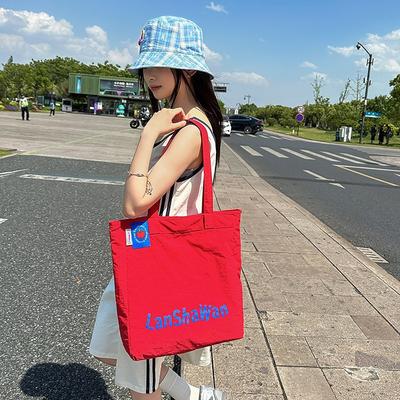 Farbige High-End-Nylontasche 2025 neu einfache und vielseitige Tragetasche mit großer Kapazität Damenhandtasche