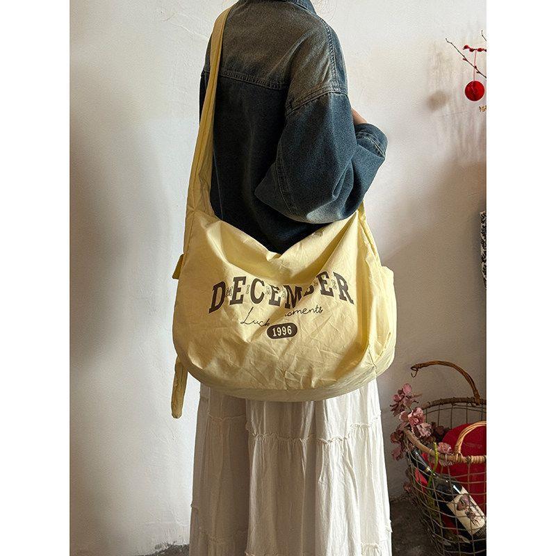 Large-capacity Letter-printed Relaxed-style Casual Commuting Single-shoulder Crossbody Bag