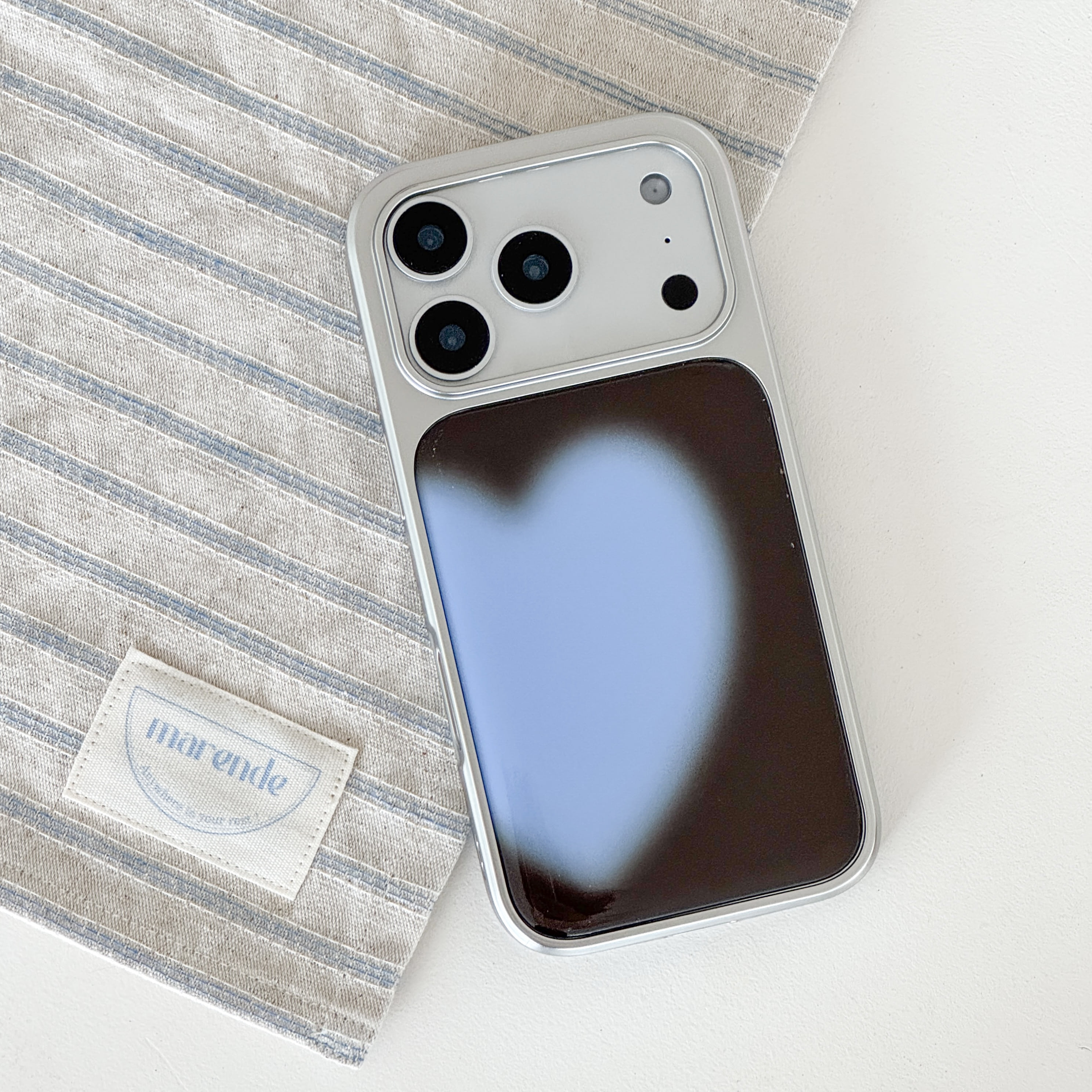 

ГОРЯЧИЙ Роскошный Clmj MOCHA BLUE БОЛЬШОЕ СЕРДЦЕ Чехол для телефона для iPhone 17 16e 16 15 14 13 12 11 Pro Max X XR XSMAX 8 7 Air Plus Роскошный Прозрачный iPhone 17 Pro