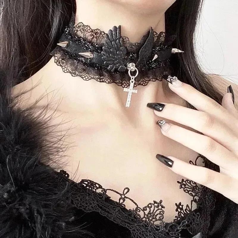 Punk Solid Women Girls Y2K Necklace Wide Lace Rivets Choker Angel Wings Cool Leather Necklace Daily Wear