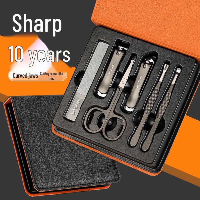 

Набор кусачек для ногтей и маникюра с пилочкой для ногтей и ножницами