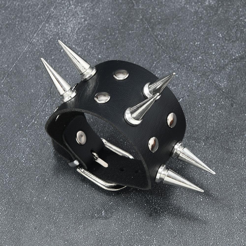 Cross-border Punk Style Double Row Bracelet with Alloy Rivets and Spikes