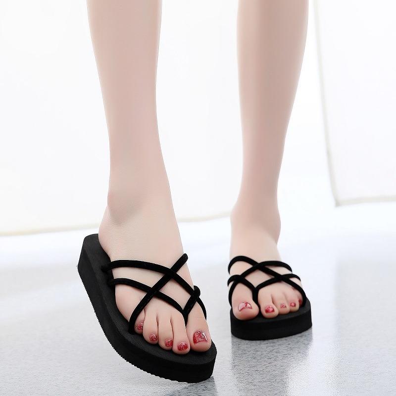 Ladies' Chic Summer Flip Flops - Fashionable Black Foot on Thong Slippers Anti Slip EVA Sole Comfortable Flat Bottomed Beachs