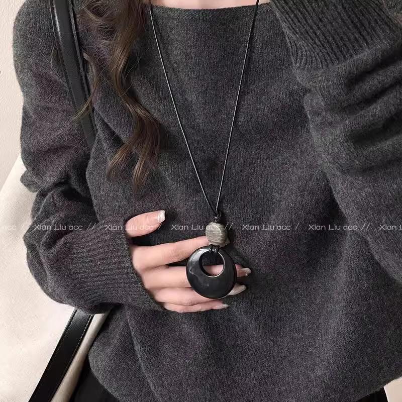 Retro Black Rope Long Necklace - Elegant Chinese Design for Women, Perfect for Autumn/Winter Sweaters
