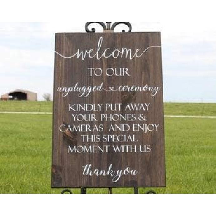 Классический деревянный знак для свадебного мобильного телефона