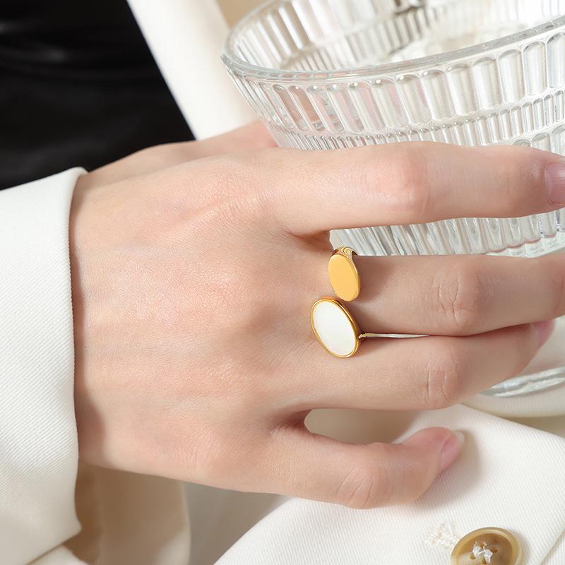 European & American Luxury Titanium Gold-Plated White Mother-of-Pearl Open Ring for Women
