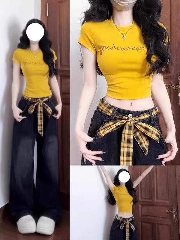 

Women s Slimming Yellow Rhinestone Letter T-shirt - Short Sleeve American Hot Girl Design XL (suitable for 120-130 jin)