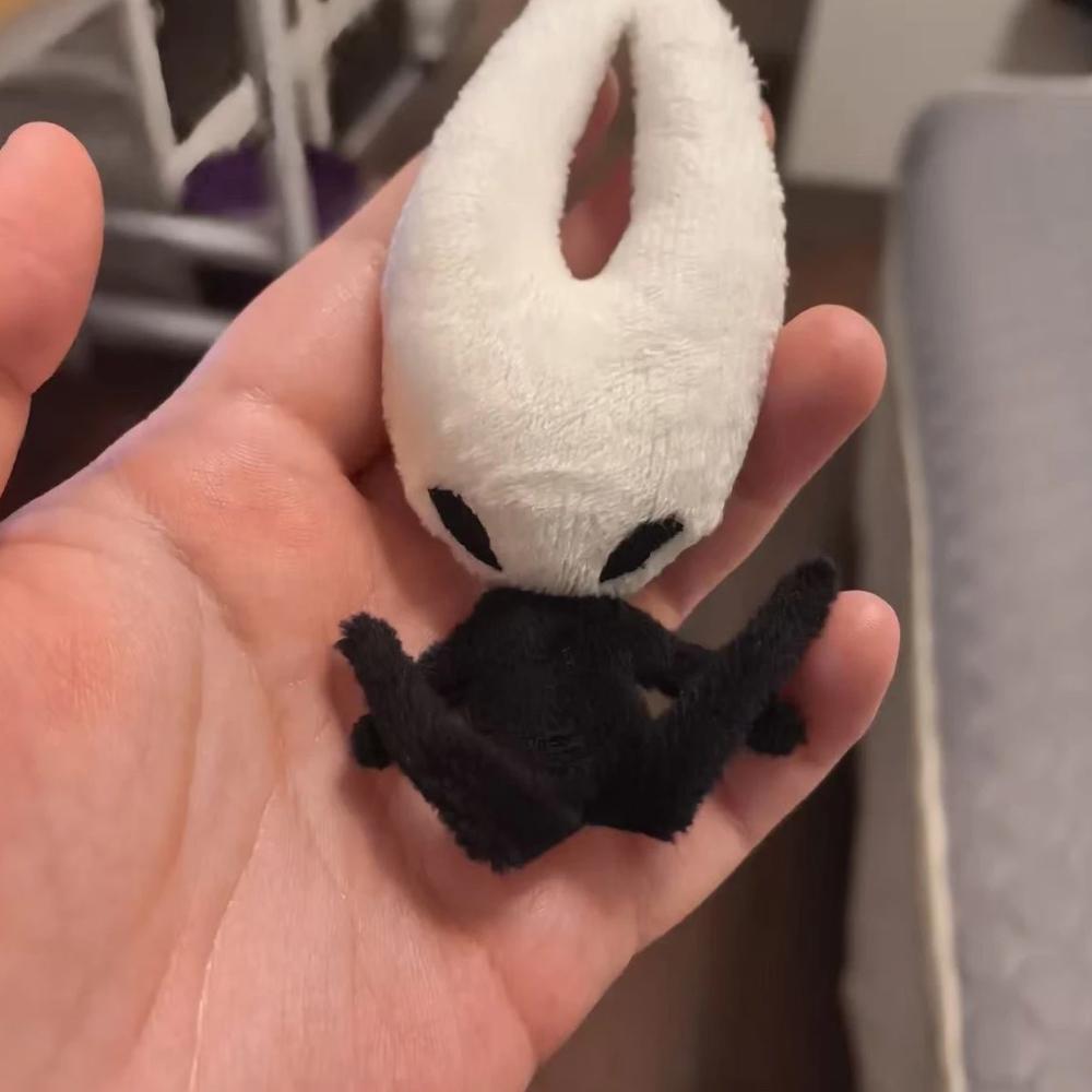 Hra Hollow Knight: Silksong Hornet Cosplay Panenka Plyšové Vyplněné Panenky Figurka Dekorace Místnosti Bavlněná Plyšová Hračka Halloweenská Rekvizita