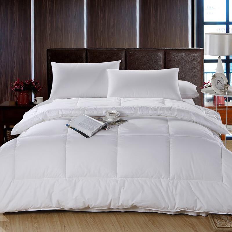 

Huaxia Shengjin Four Seasons Eight-Hole Fiber Duvet