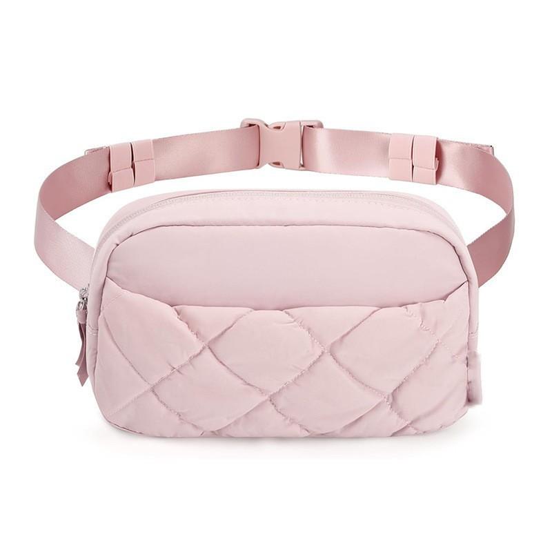 Stylish Travel Fanny Pack With Adjustable Strap And Quilted Design For Women