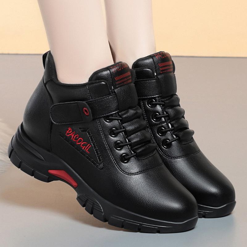 velvet casual shoes women's new models, autumn and winter women's shoes leather sports shoes    and elderly walking shoes mother shoes cotton shoes
