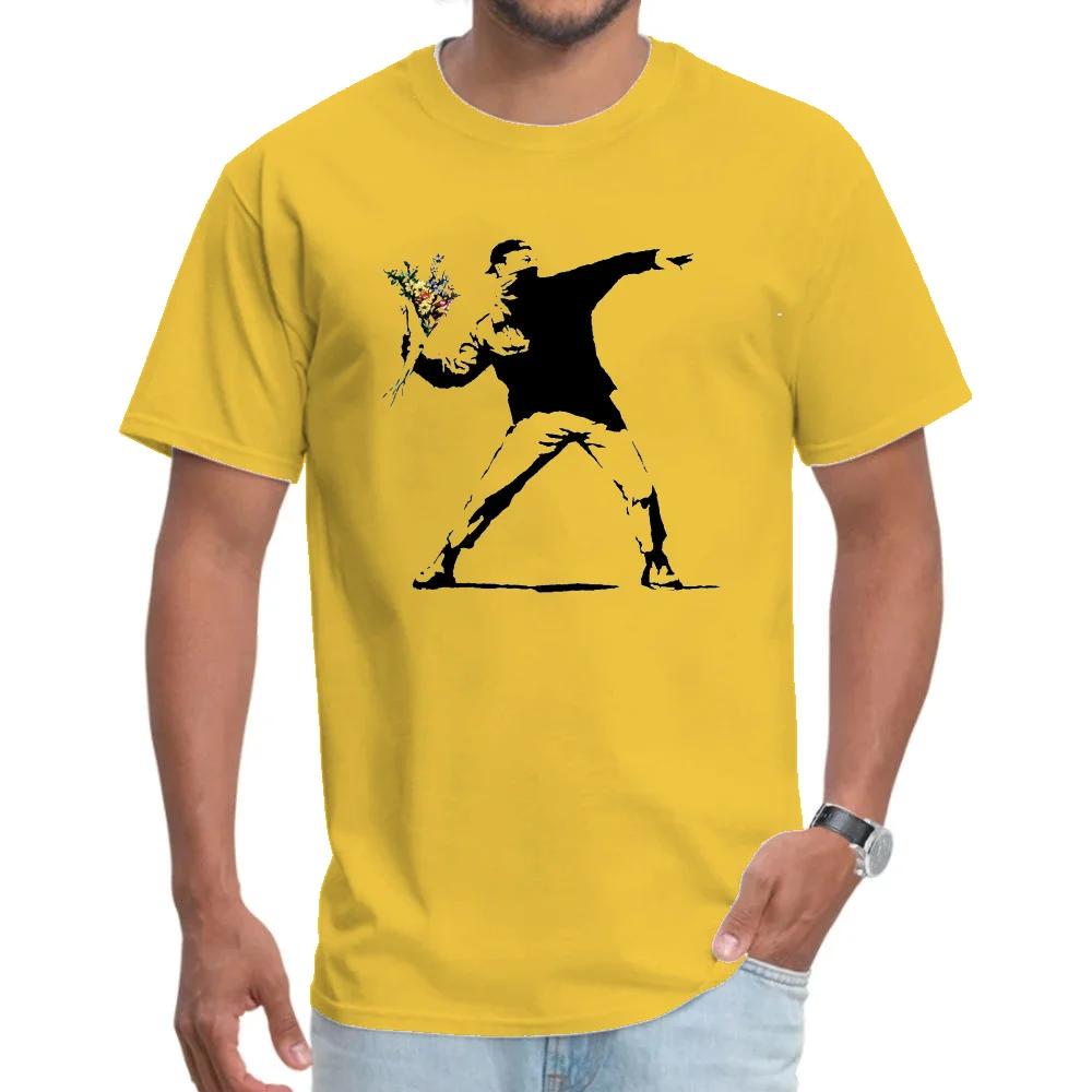 

Swag Banksy Flower Thrower Футболки 100% Бавовняна Тканина Чоловіча Футболка Чоловічі Футболки Новинка Вуличне Мистецтво Дизайнерські Бунтарські Футболки Оверсайз XXL сірий колір