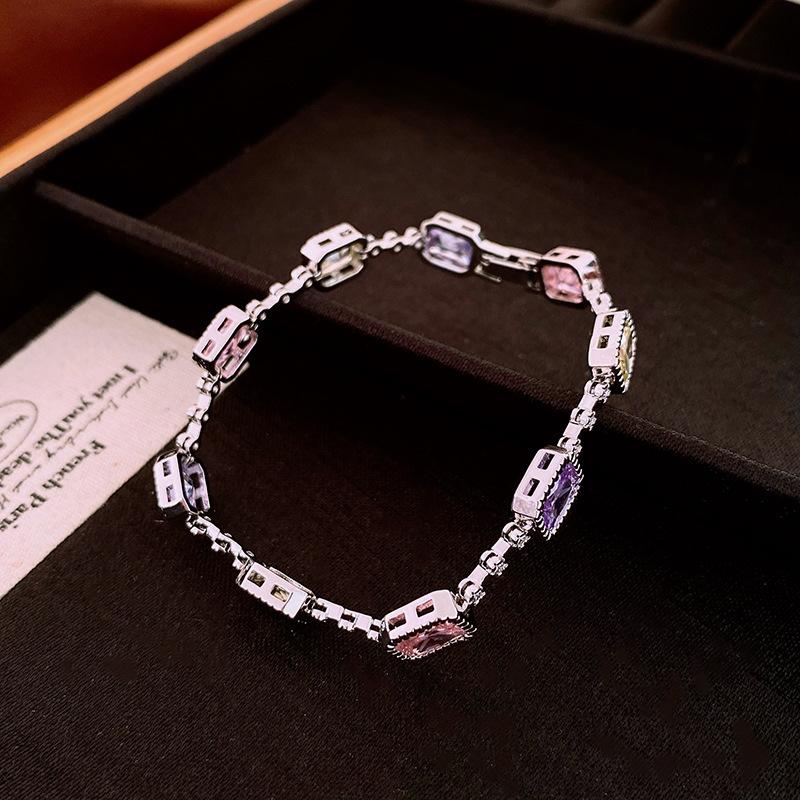 Bracciale Regolabile in Oro Vero Galvanizzato con Zir*****val Diamond, Lusso Leggero, Bracciale alla Moda di Alta Gamma, Gioiello Versatile per il Pendolarismo