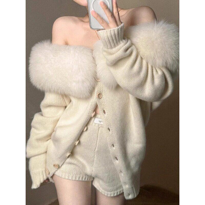 2026 Winter Korean-Style Slimming Set: Fur Collar One-Shoulder Long Sleeve Cardigan with Shorts