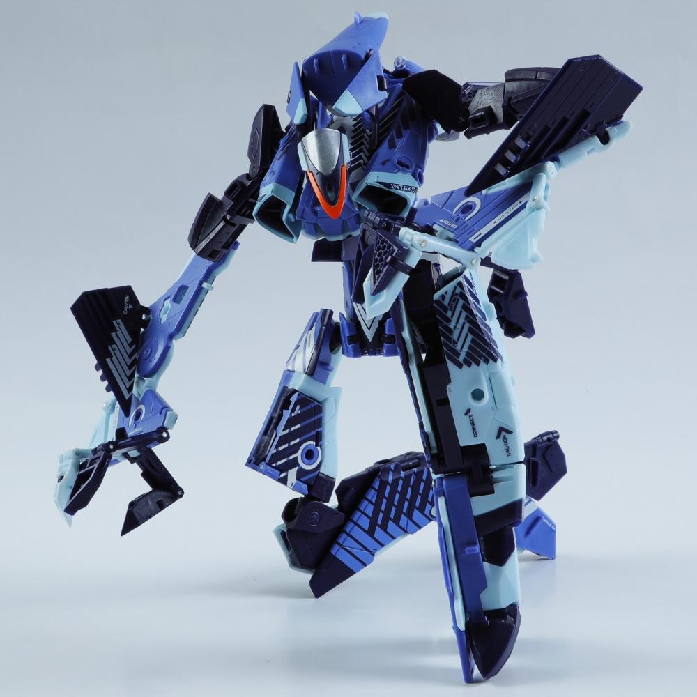 

Megabox Megabox Mb 17ie Icarus Elite Reissue