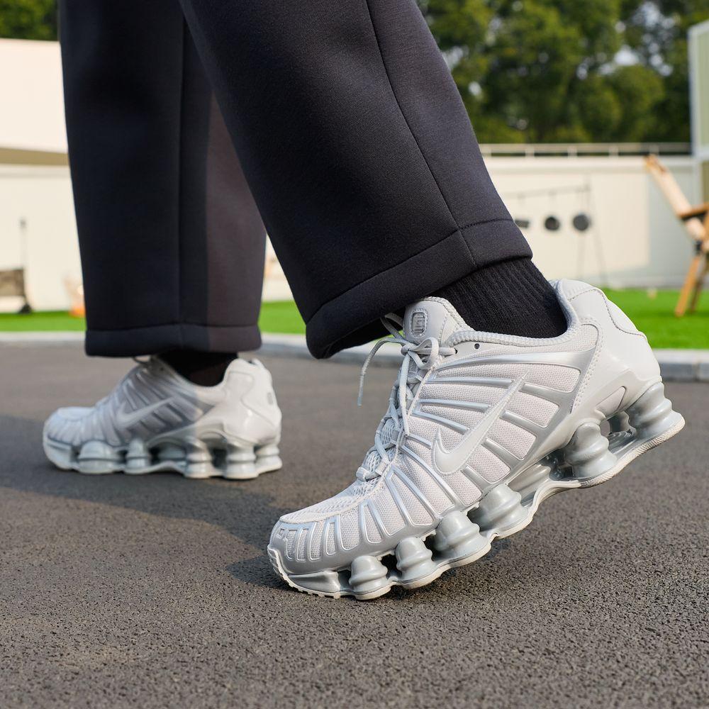Nike Shox TL Photon Dust Metallic Silver (Women s) 38
