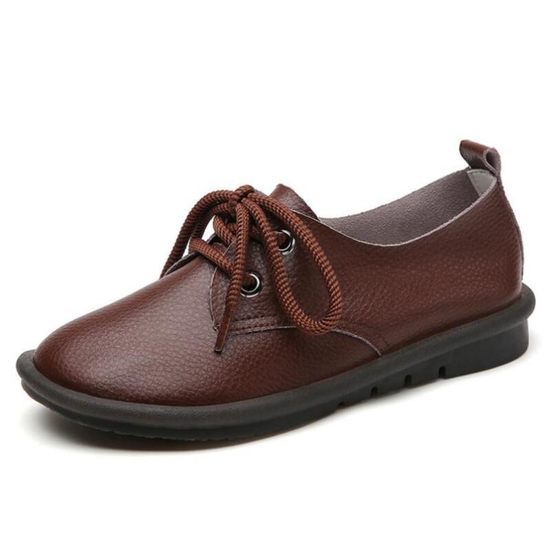 

New leather single shoes women sports casual flat shoes soft soles comfortable lace-up women s shoes all fashion students 43 коричневий