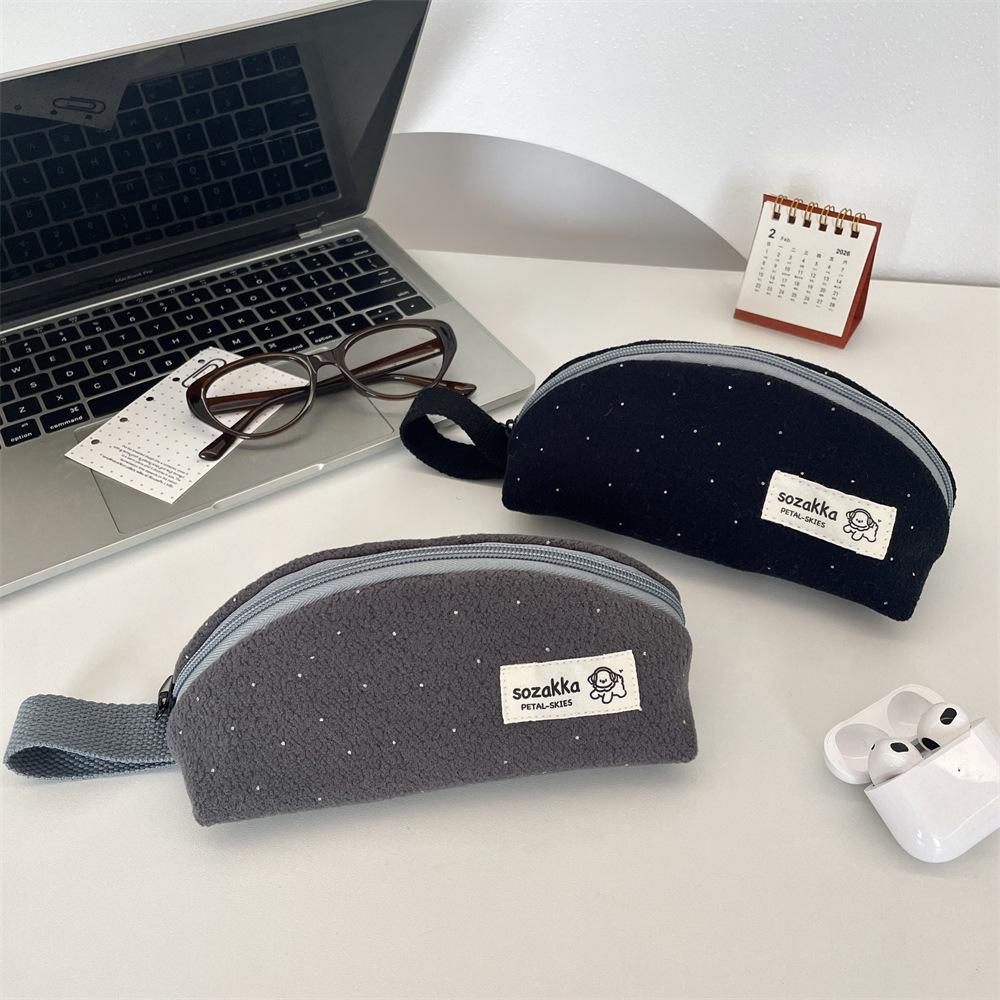 Casual Retro Style Pencil Case Large Capacity Korean Fashion Makeup Bag Portable Stationery Organizer for Students