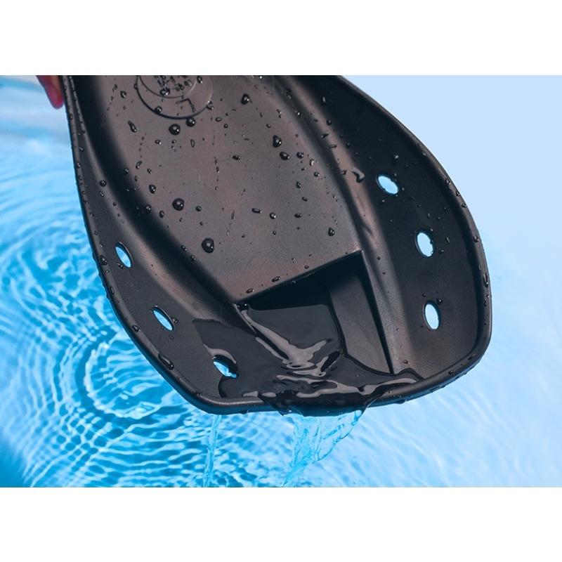 Men's and Women's Swimming Training Flexible Short Fins Freestyle Snorkeling Diving Gear Black Non-slip Fins Swimming Shoes