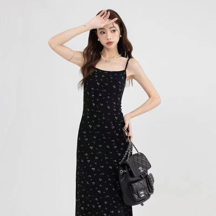 Human cotton vacation dance dress autumn commuter black suspender dress women s versatile and thin floral dress S