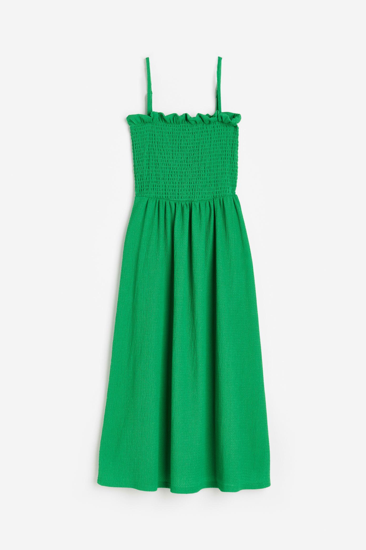 

Платье со сборками