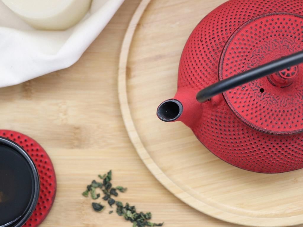 Cast Iron Kettle 0.8 L Infuser Strainer For Brewing Tea And Herbs