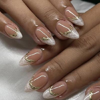 24 Pieces Short Almond French Tip Press On Nail with 3D Gold Line Glossy Finish Full Cover Artificial Nail for Women