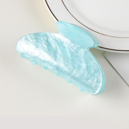 Hair Claw Lightweight No Breakage Strong Reinforced Back Head Hold Spring Pulling No Hair Clip Hair