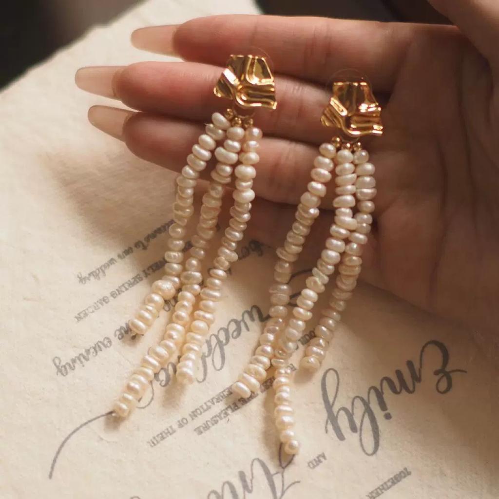 Fashion French long natural pearl earrings special-shaped fringed stud earrings retro design court temperament small fragments tide