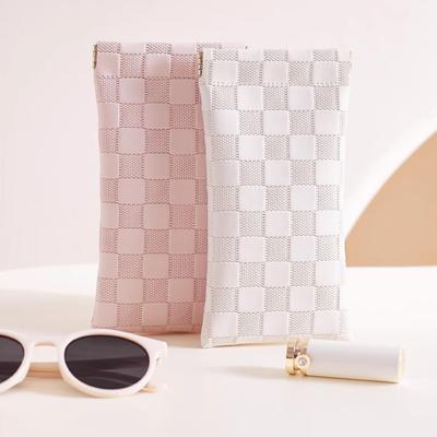 Faux Leather Sunglasses Storage Bag Squeeze Organizer Holder Portable Waterproof Anti-pressure Glasses Pouch with Grid-embossed Design Spring Pouch