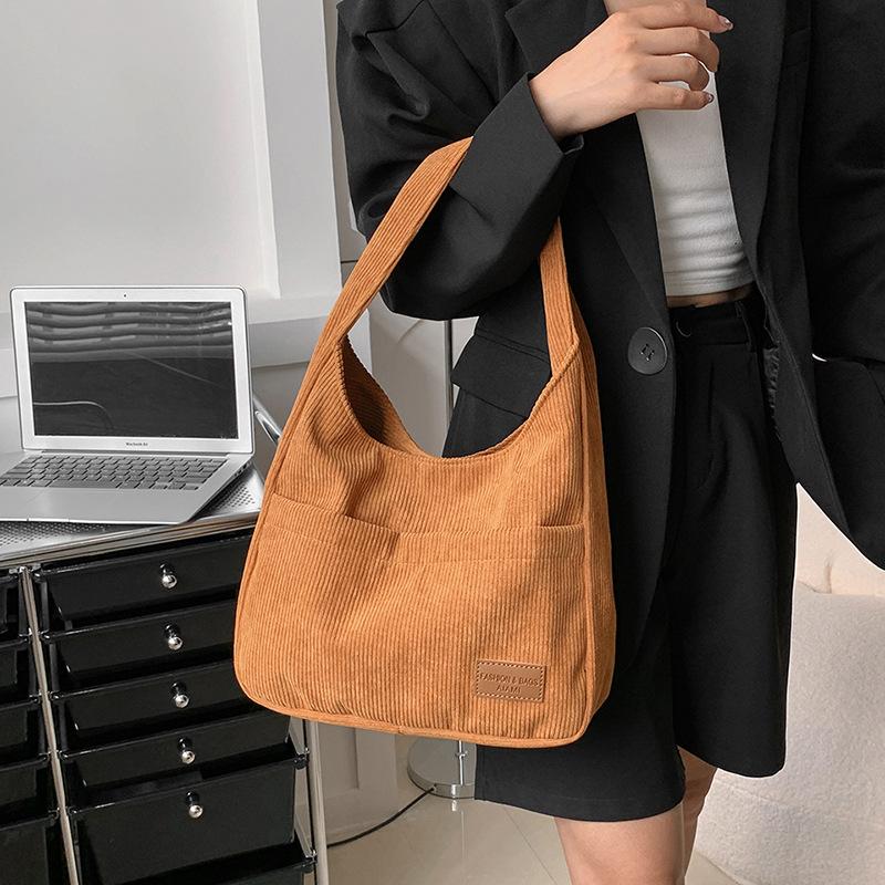 Modische Cord-Umhängetasche Tragbare Tragetasche Neuer Trend Tasche mit großem Fassungsvermögen Damen