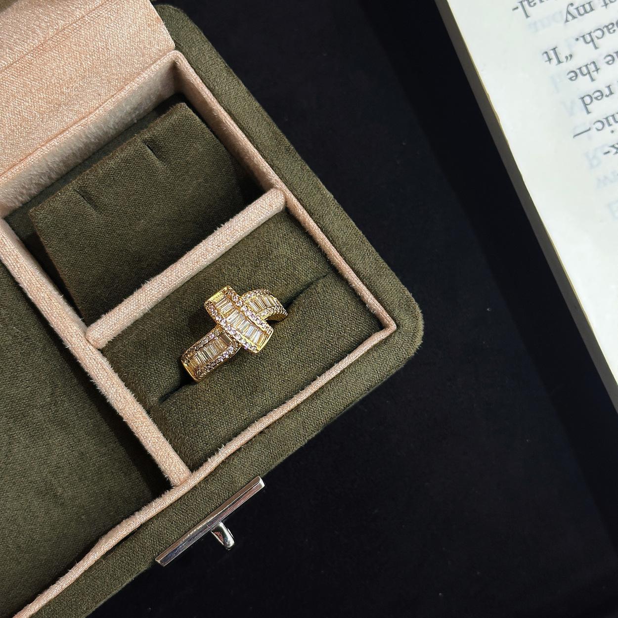 Seiko Kink Ring Open Ring Niche Design Ring