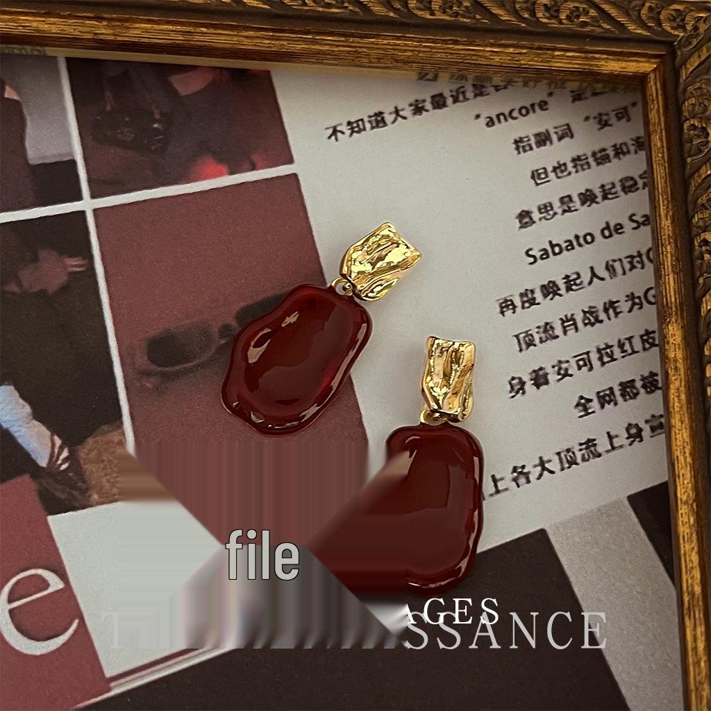 Boucles d'oreilles pendantes vintage en émail rouge bordeaux - Clous de style rétro français