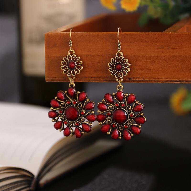 

Bohemian Vintage Round Drop Dangle Earrings For Women Zircon Acrylic Hollow Geometric Boho Wedding Earring Boucle Oreille Femme красный