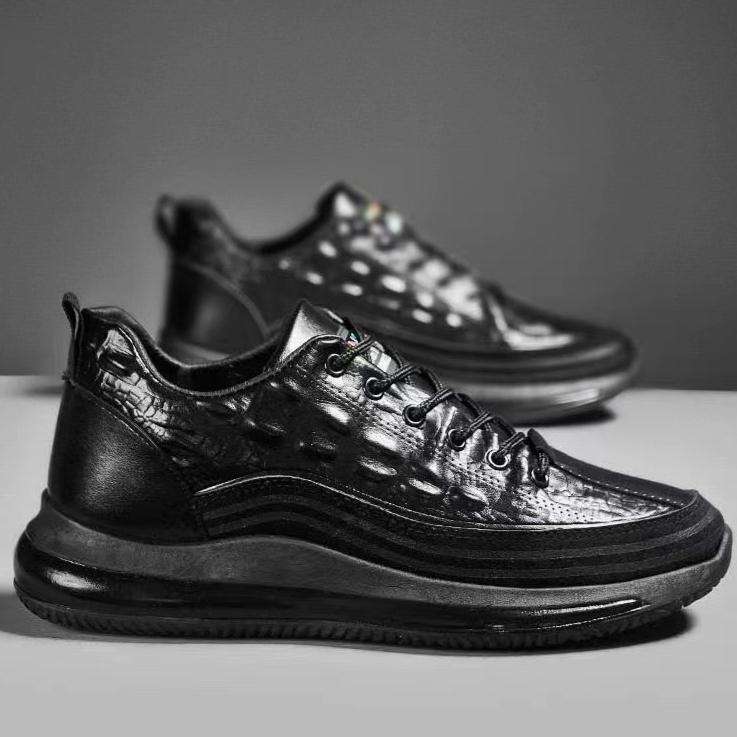 New Men's ShoesThick Soled Casual Trendy Shoes with Crocodile Pattern  Comfortable Sports Shoes