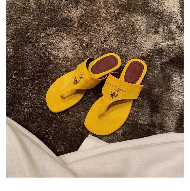 Sheepskin Version of Grape Mother, the Same French Temperament Flip-flops, Women's Summer Toe Tassel, Low-heeled Cool Slippers