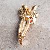 Blucome Cute Orange Carrot Brooch Enamel Green Leaves Gold-color Pins Suit Scarf Clothes Corsage Jewelry Women Men Kids Gifts