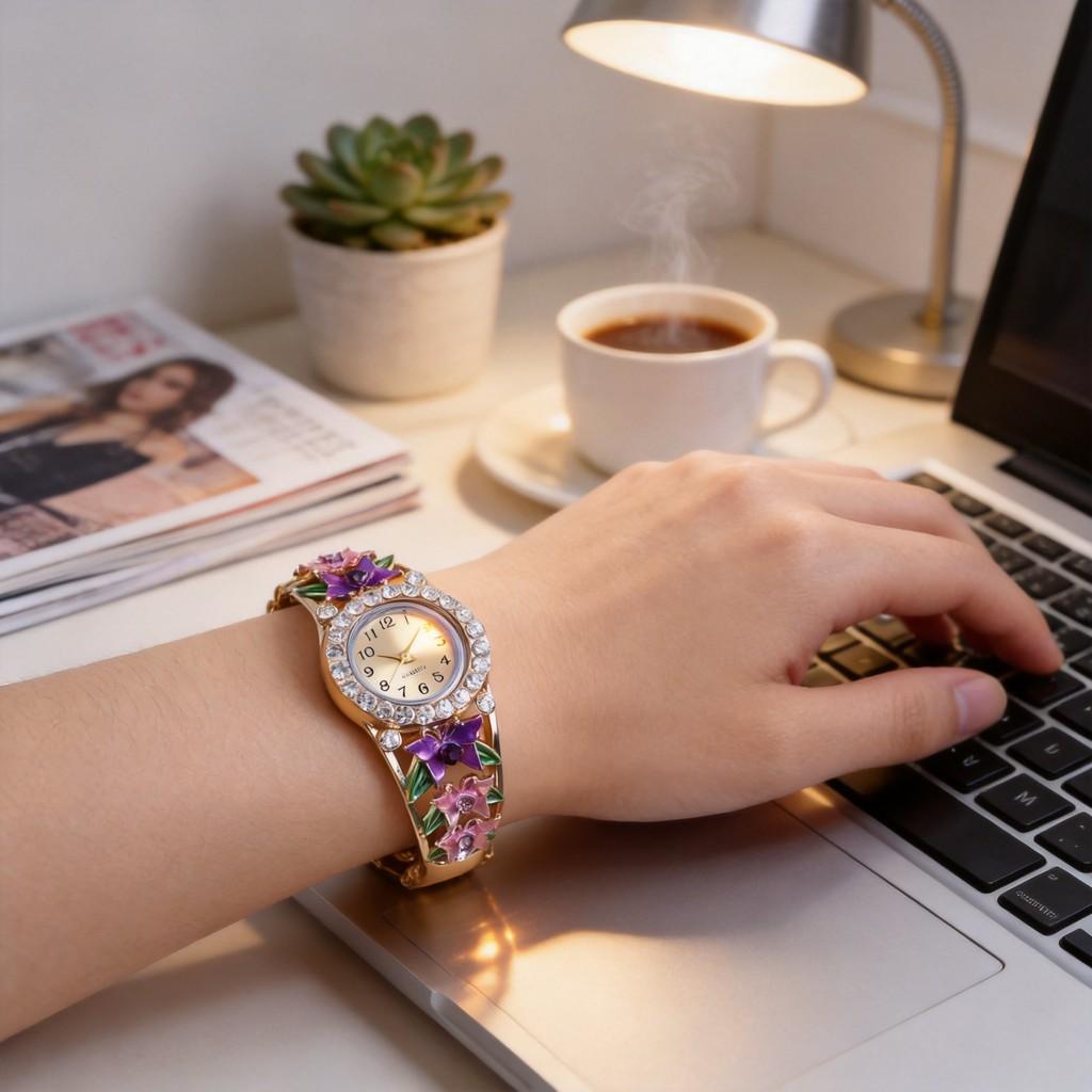 Korean Fashion Ladies Butterfly Flower Quartz Watch With Alloy Band For Casual Wear