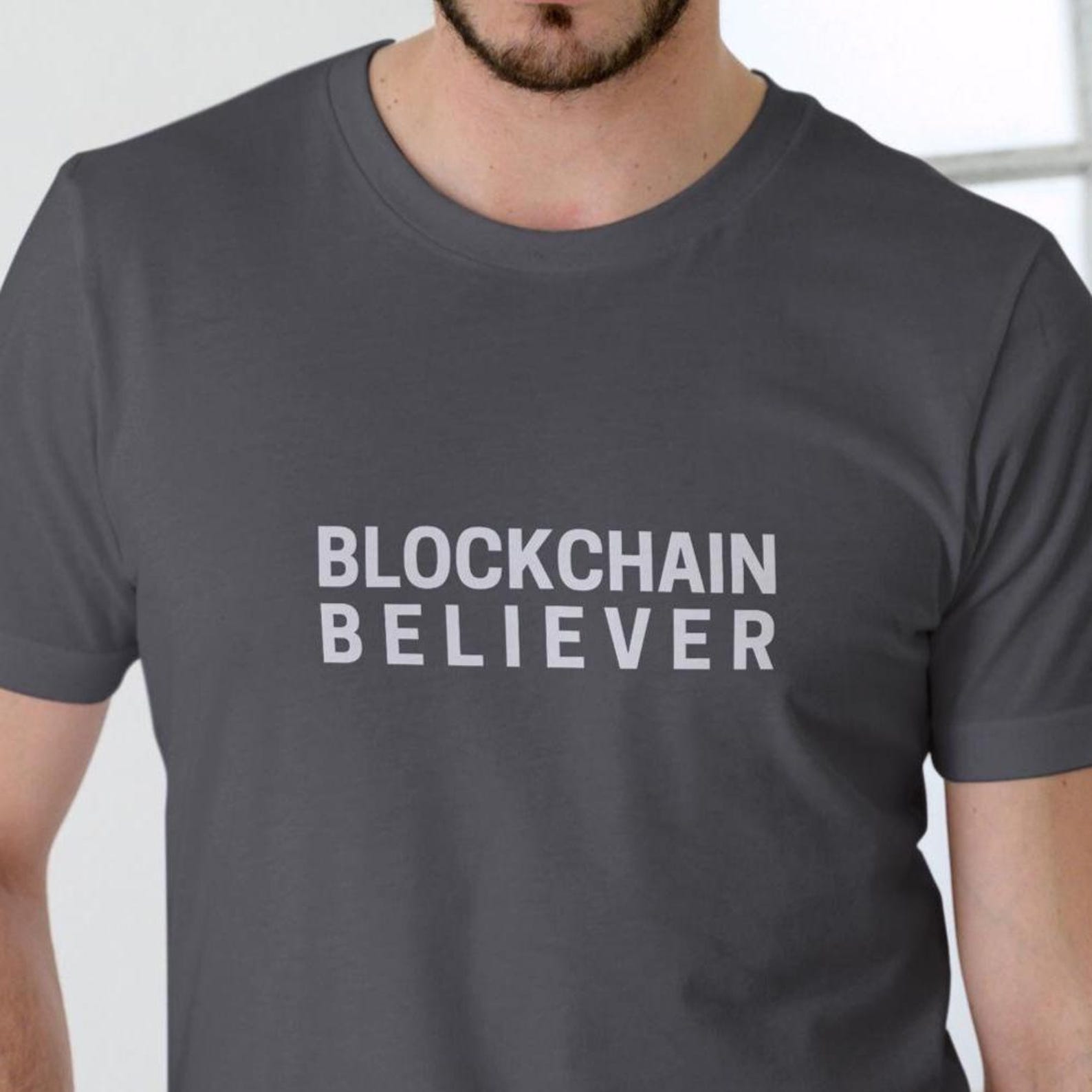 Blockchain Believer T-Shirt - Cotton Crypto Tee for Satoshi Fans and Traders M